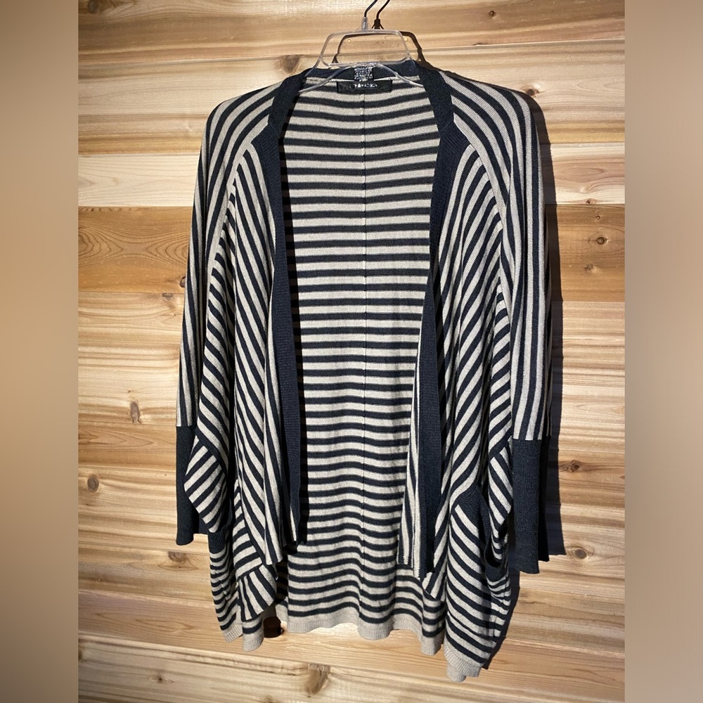 Black/white or Dark Blue/tan, depends on viewer Cardigan, 89th & Madison, Large